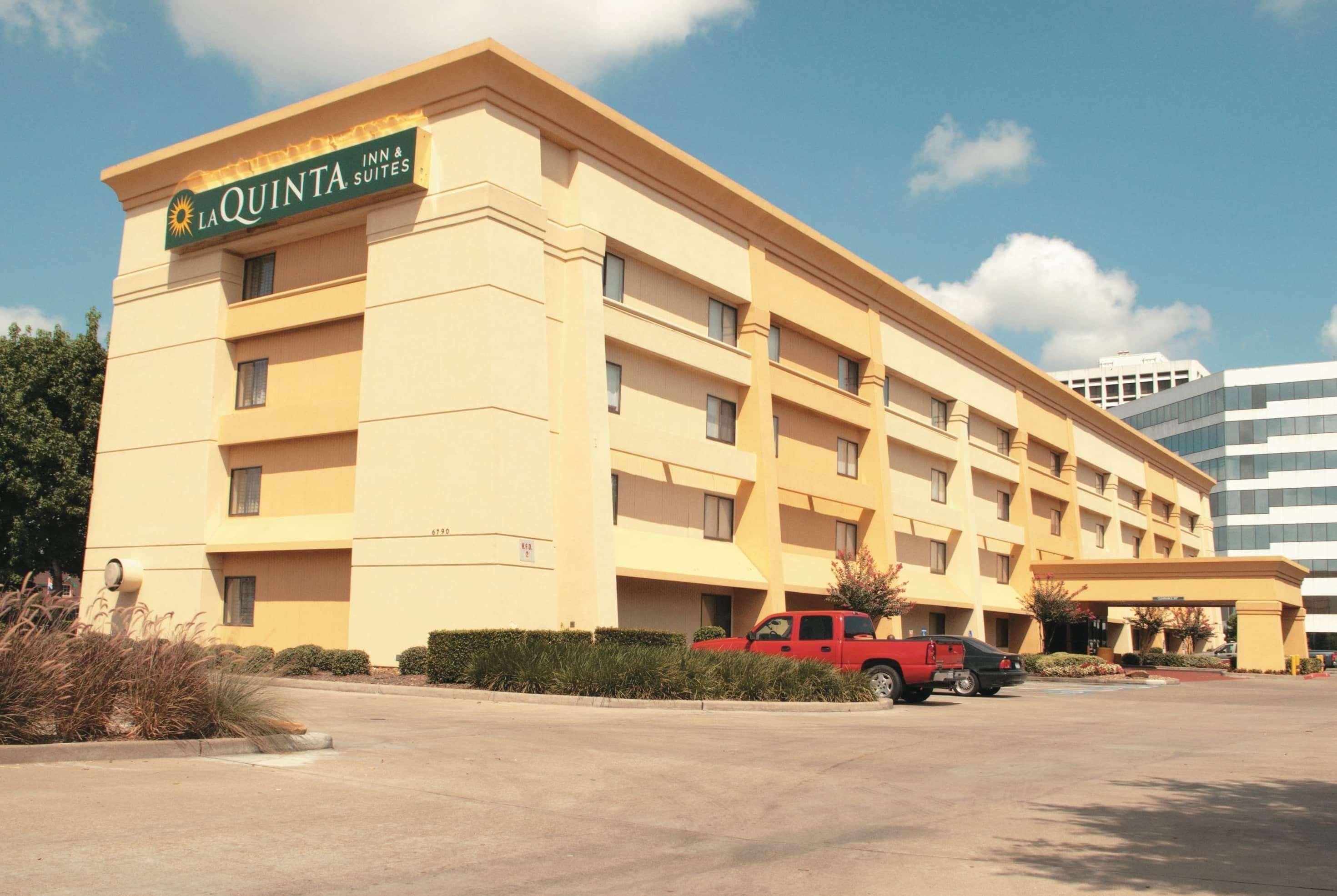 Отель La Quinta By Wyndham Houston Southwest Экстерьер фото